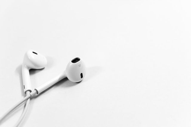 apple-music-vs-youtube-music